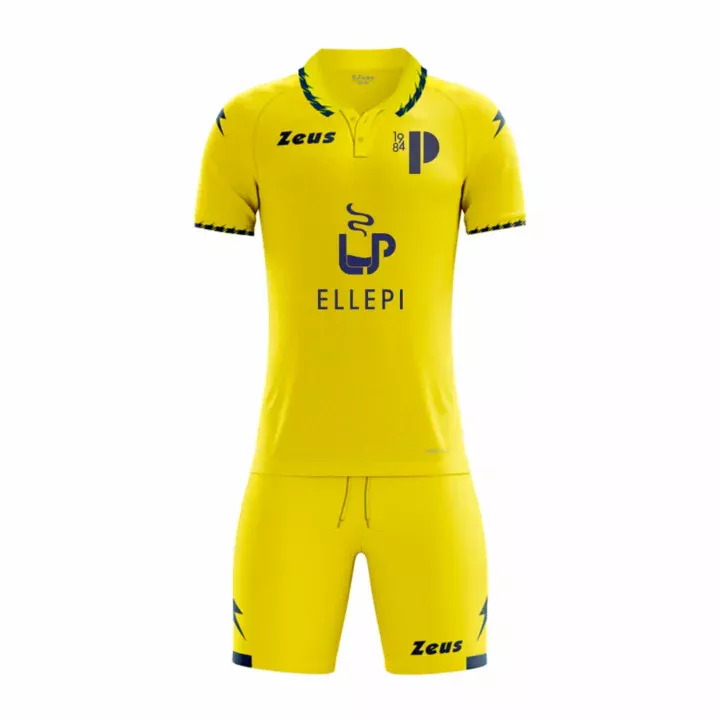 Home Kit 24/25